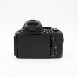 Used - Nikon D5600 w/ Nikon 18-55mm f3.5-5.6G AF-P DX VR - 3269605