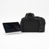 Used - Nikon D5600 w/ Nikon 18-55mm f3.5-5.6G AF-P DX VR - 3269605