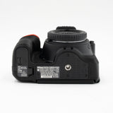 Used - Nikon D5600 w/ Nikon 18-55mm f3.5-5.6G AF-P DX VR - 3269605